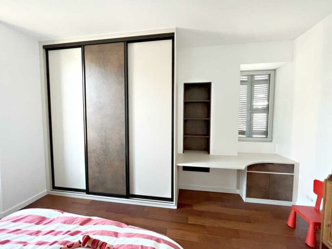 TCT aménagement intérieur sur-mesure penderie bibliothèque bureau coin TV Boulazac Dordogne - Ghewy